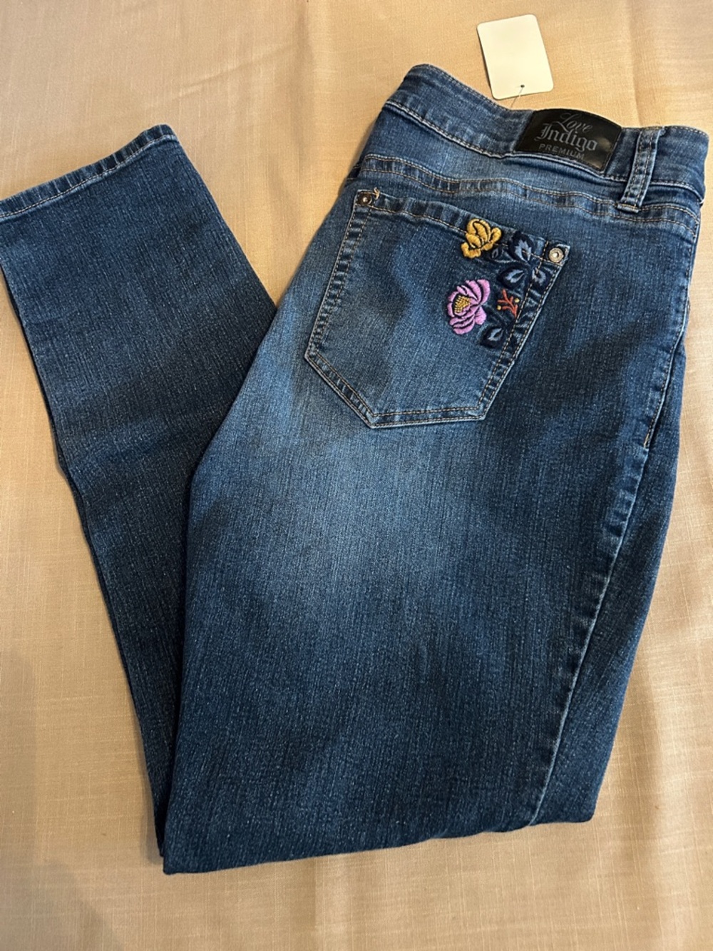 GUC Love Indigo Premium Women's Blue Skinny Jeans with Floral Embroidered Pocket